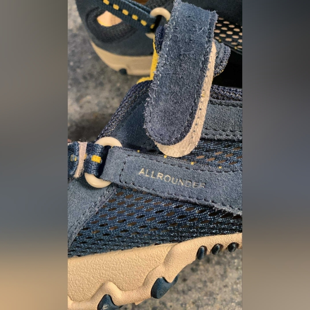 Allrounder Blue Outdoor Shoes Size 8. - Picture 9 of 12